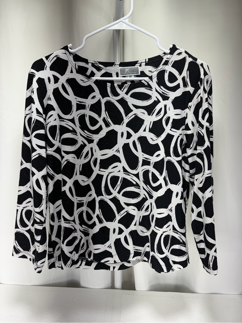 JM Collection Black & White Loop-Print Long Sleeve Blouse 4624
